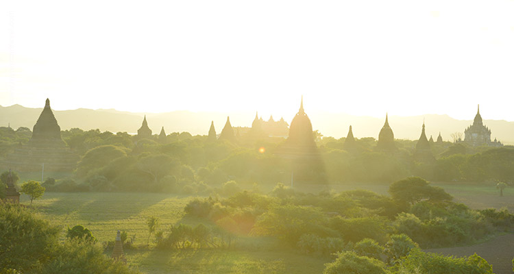 Myanmar-Unforgettable-Honeymoon-Tour-2