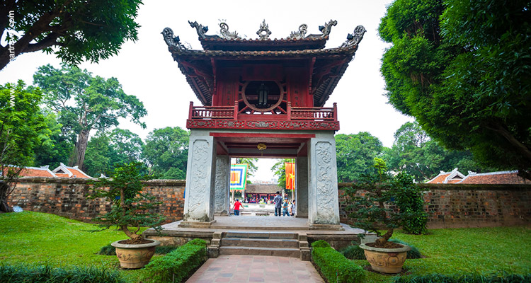 From-Bagan-Temples-To-Halong-Bay-8
