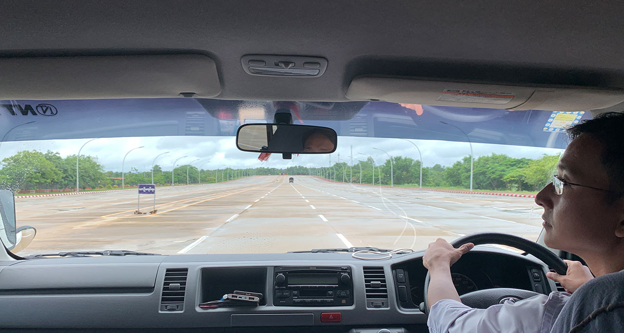 20 lane highway in Naypyidaw