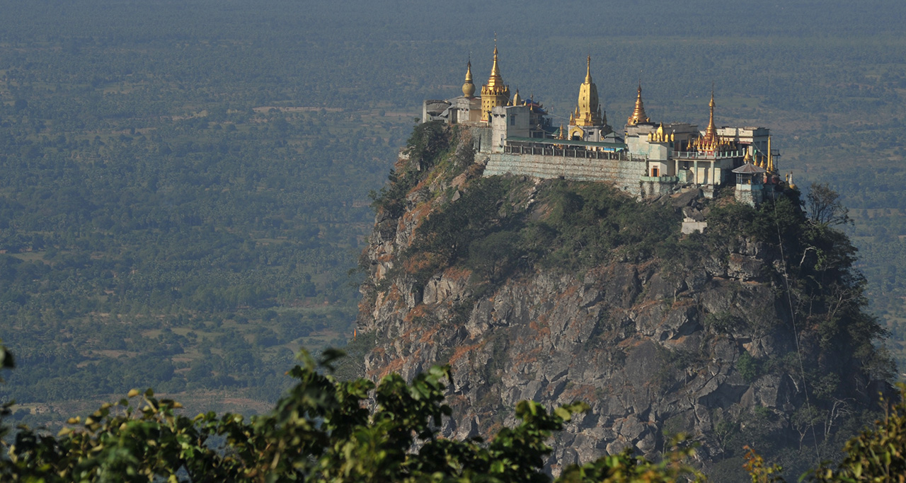 Poppa Mountains Bagan
